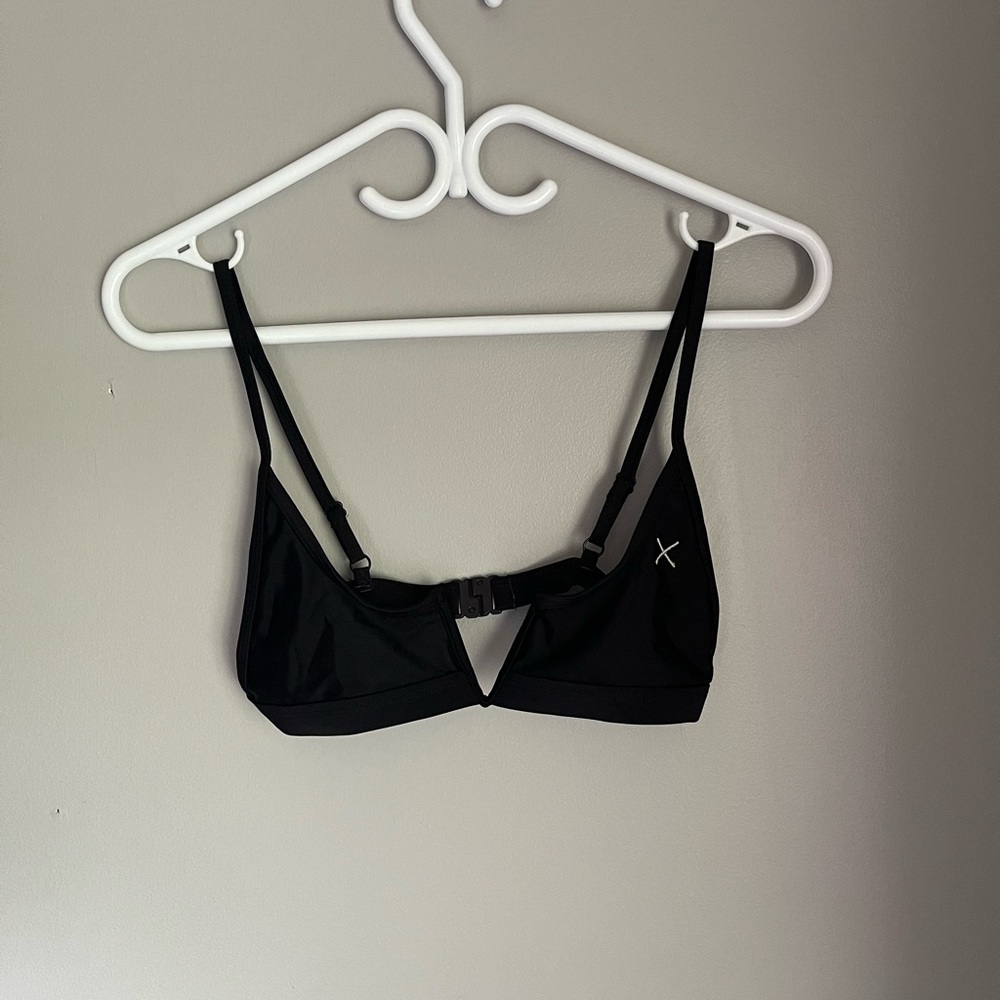 Boutine LA bikini top